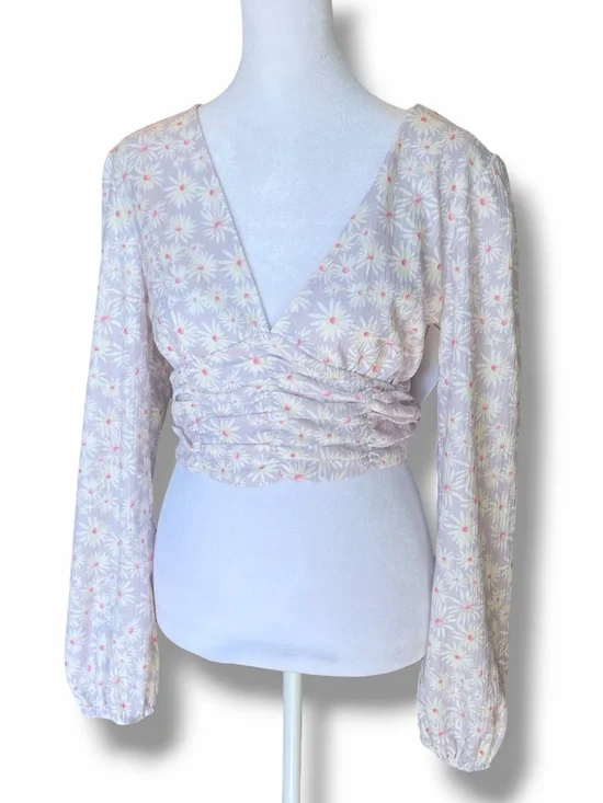 Elodie NWT Lavender Ditsy Floral Balloon Sleeve Crop Top M Boho Festival Retro - Picture 7 of 10